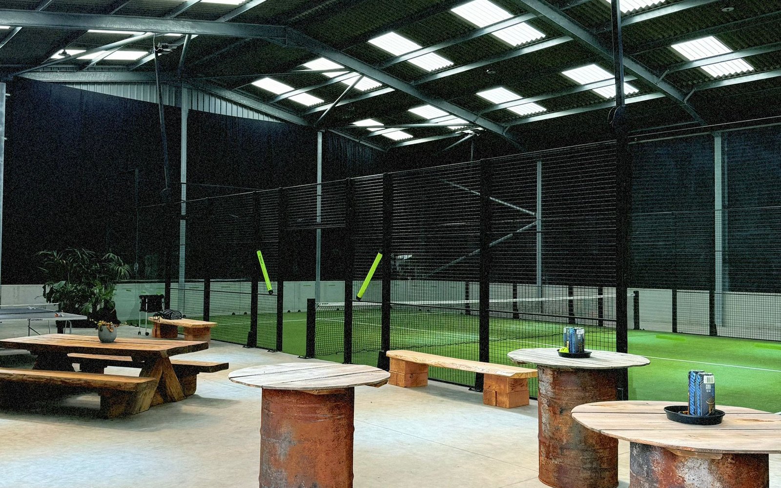 A padel match